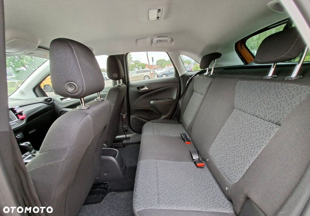 Opel Crossland X - 18