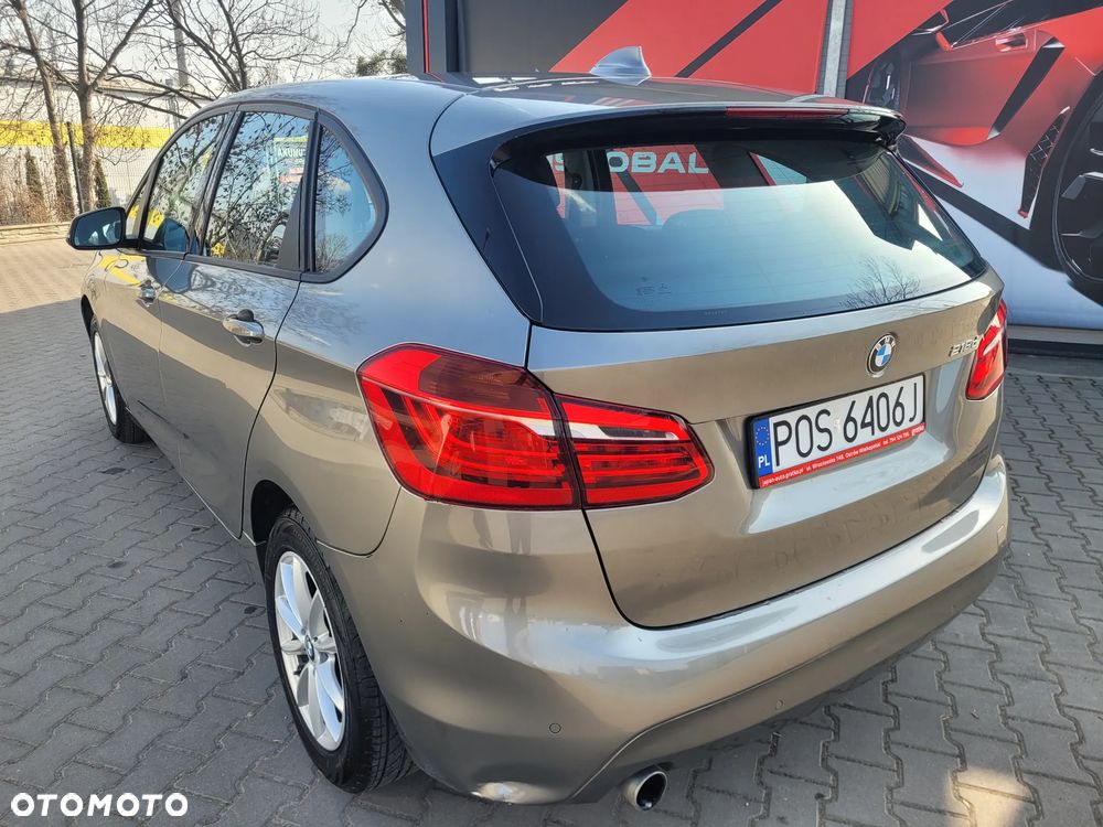 BMW Seria 2 218d - 4