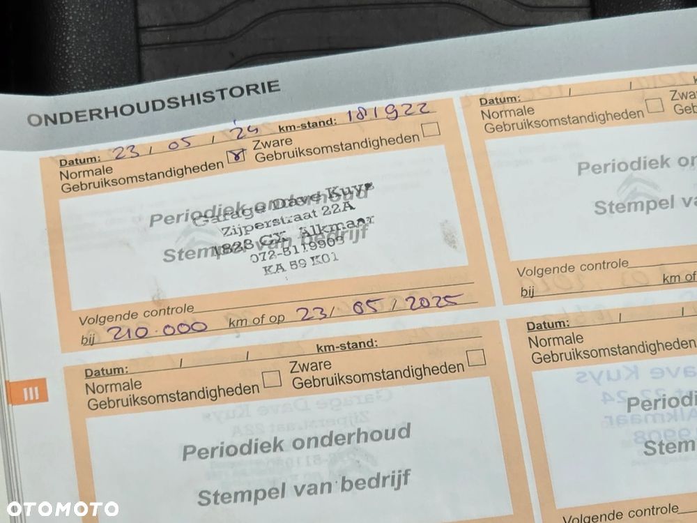 Citroën C4 Grand Picasso - 25