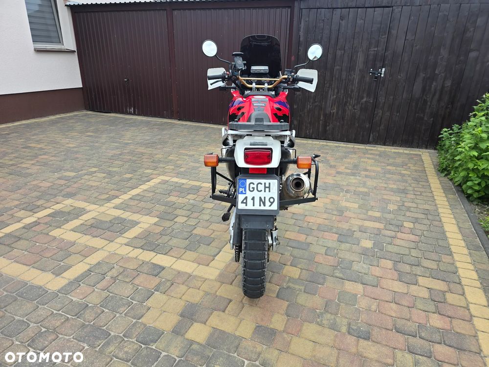 Honda XRV - 5