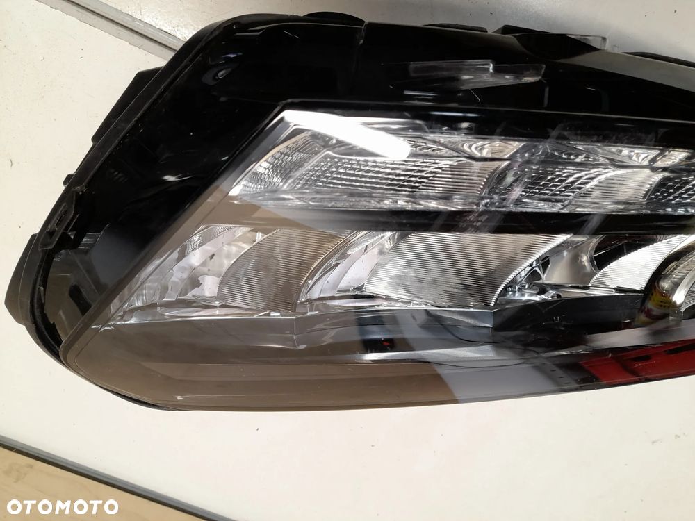 SKODA FABIA 4 IV LAMPA LEWA FULL LED PRZEDNIA PRZÓD 6VB941015 - 4