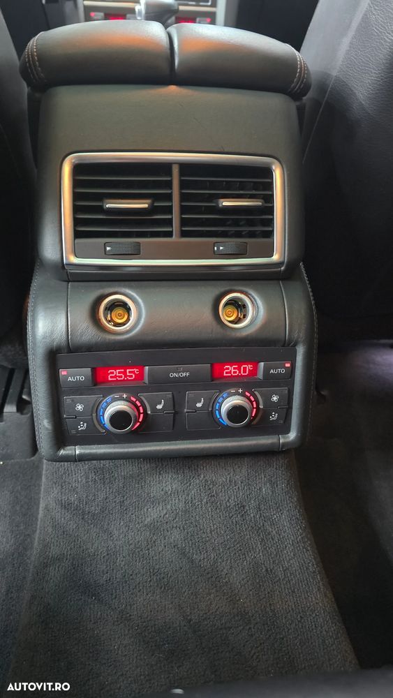 Audi Q7 4.2 TDI Quattro Tip - 9