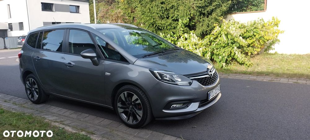 Opel Zafira Tourer 1.4 Turbo Active - 1