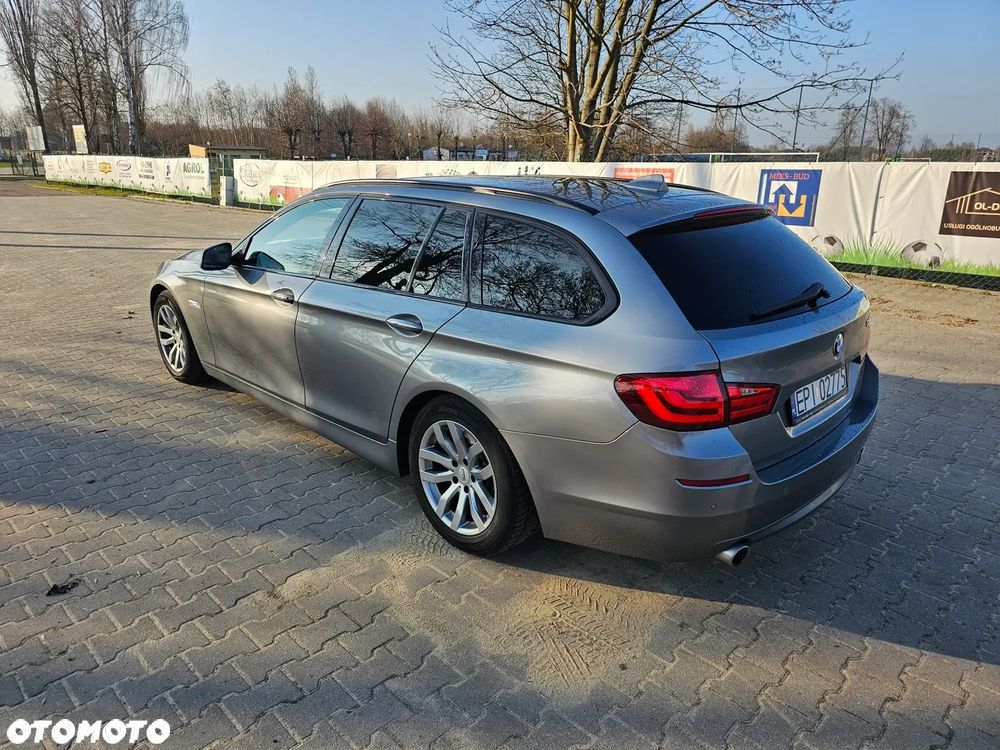 BMW Seria 5 535d Sport-Aut - 9