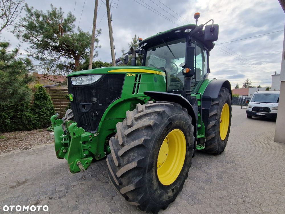 John Deere 7310R 2015r. Tuz WOM Pneumatyka TLS Import - 17