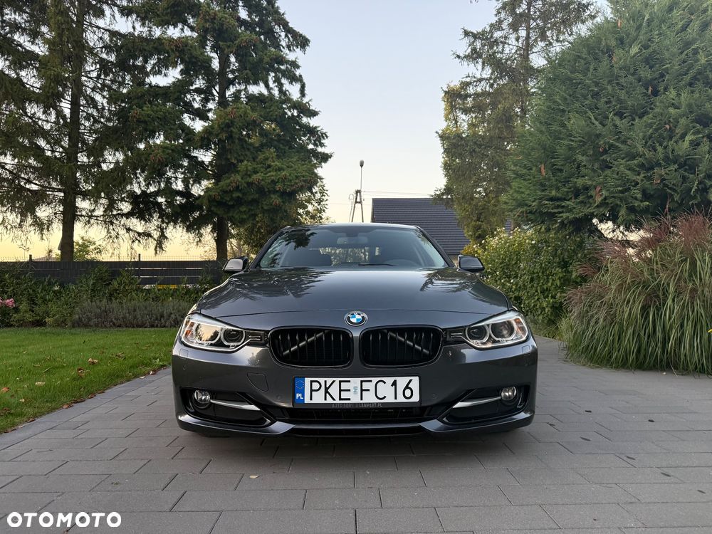 BMW 3 F30 2015 photo 4