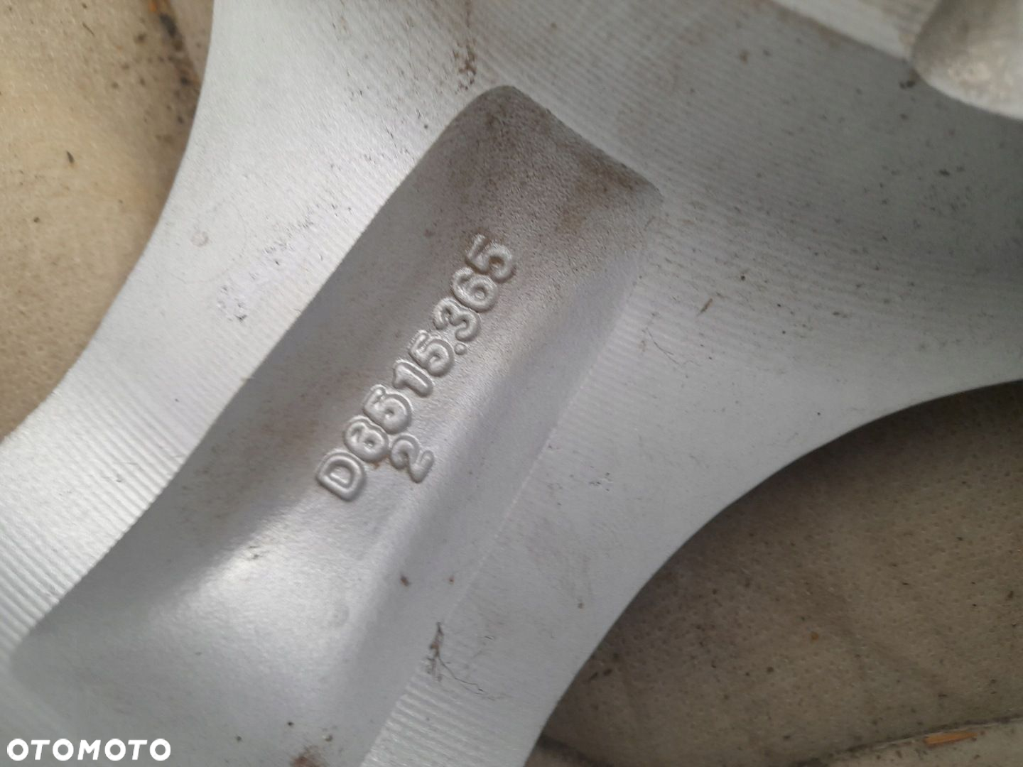Felgi aluminiowe AEZ KBA44826 6.5" x 15" 5x108 ET43 - 8