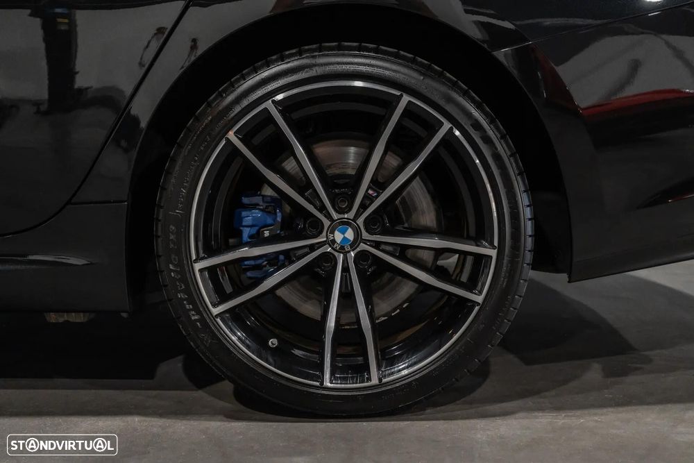 BMW 330 e xDrive Aut. M Sport - 30