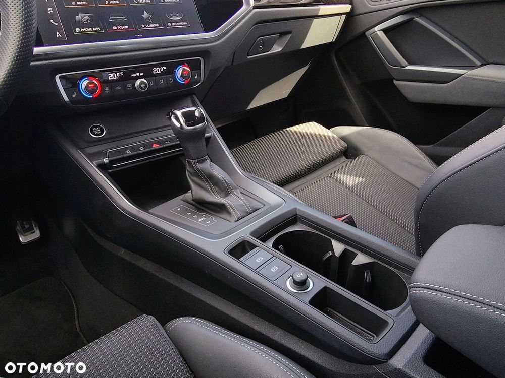 Audi Q3 40 TFSI Quattro S-Line S tronic - 28