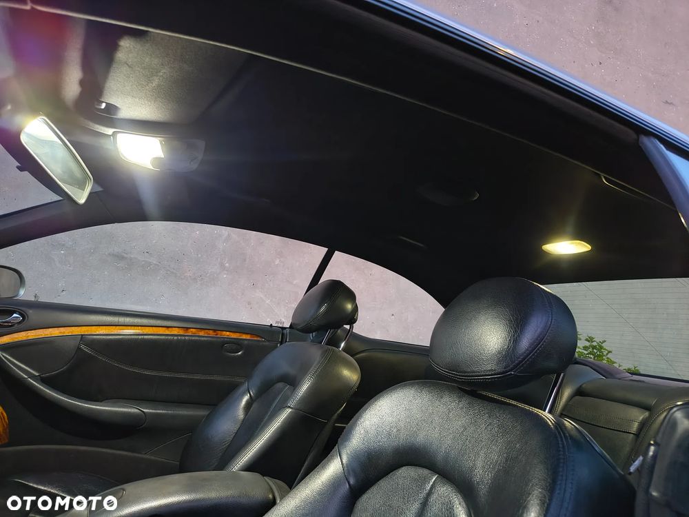 Mercedes-Benz CLK - 4