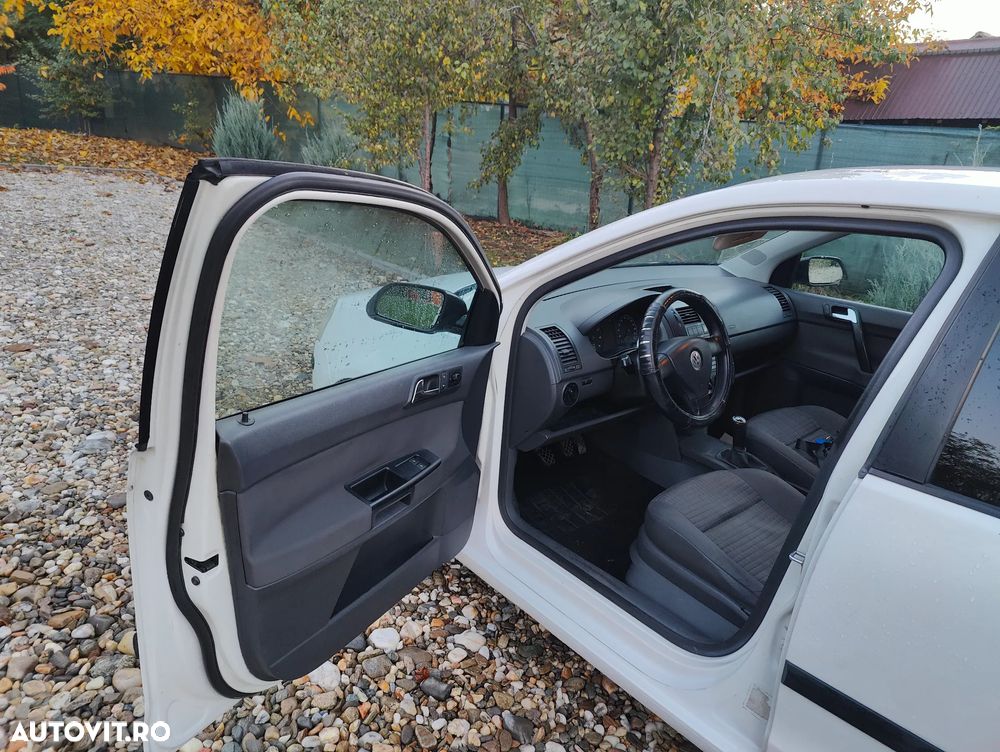 Volkswagen Polo - 29
