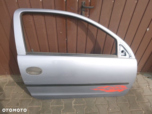 DRZWI PRAWY PRZÓD PRAWE PRZEDNIE KOMPLETNE OPEL CORSA C 3D Z163 - 12