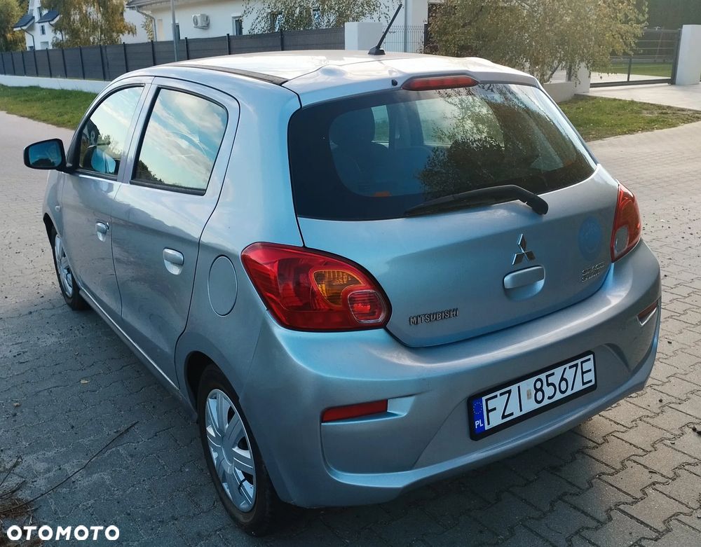 Mitsubishi Space Star 2020 photo 4