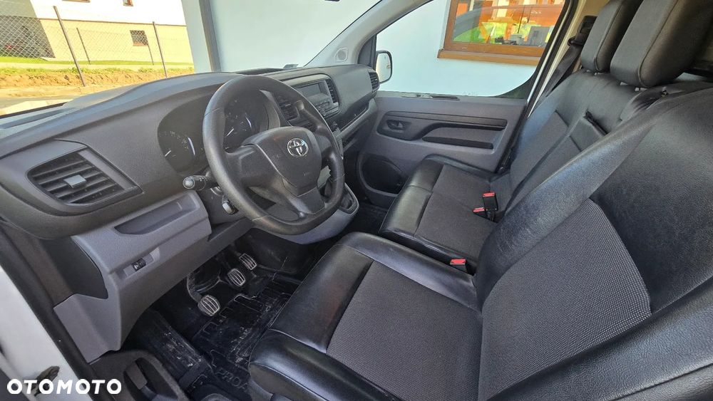 Toyota ProAce - 11