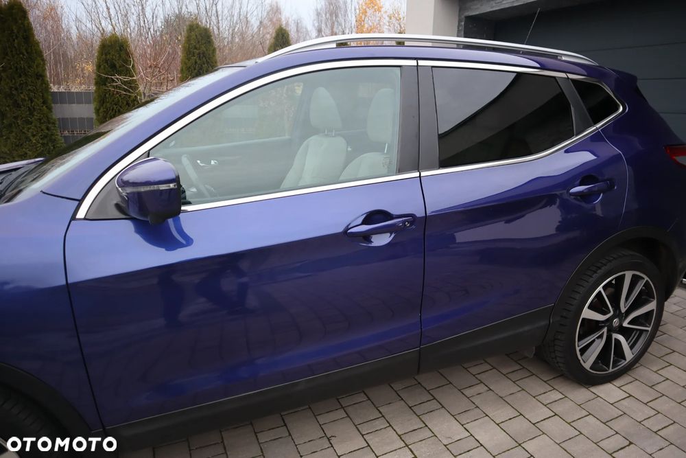 Nissan Qashqai 1.5 dCi TEKNA+ - 11