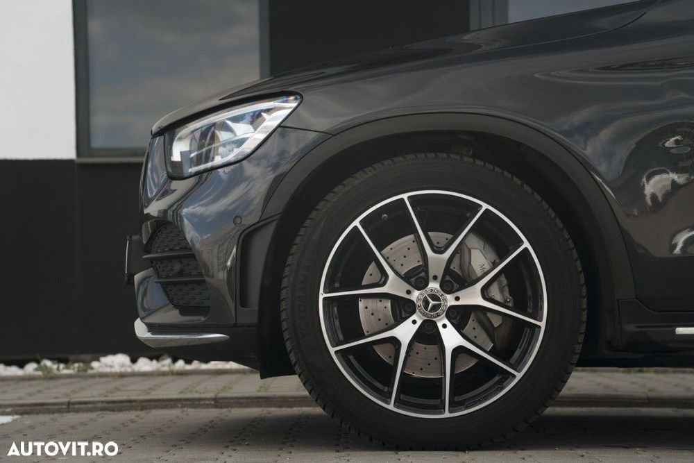 Mercedes-Benz GLC 300 d 4MATIC - 9