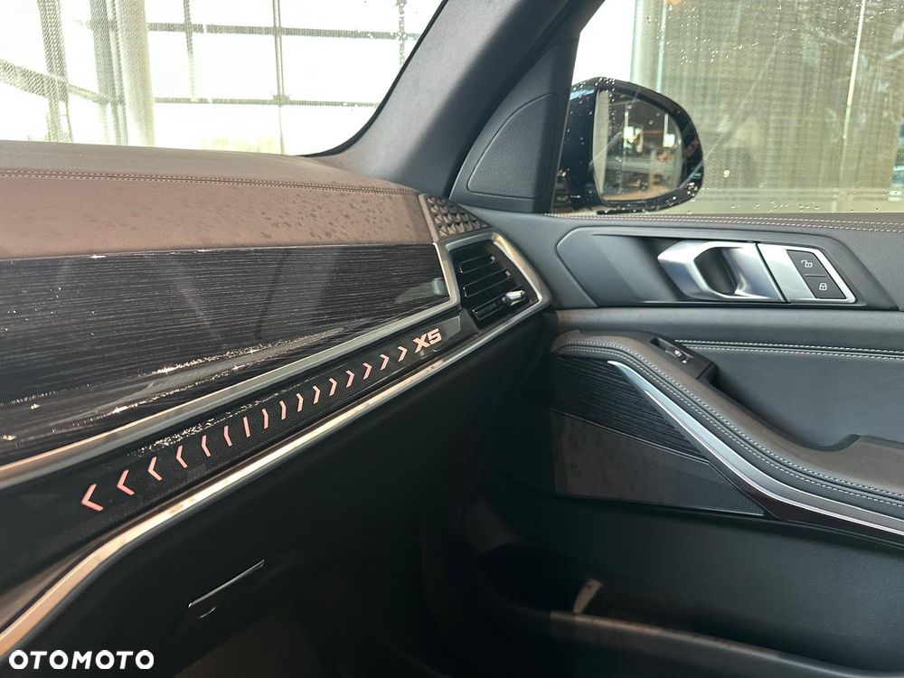 BMW X5 xDrive30d mHEV M Sport sport - 23