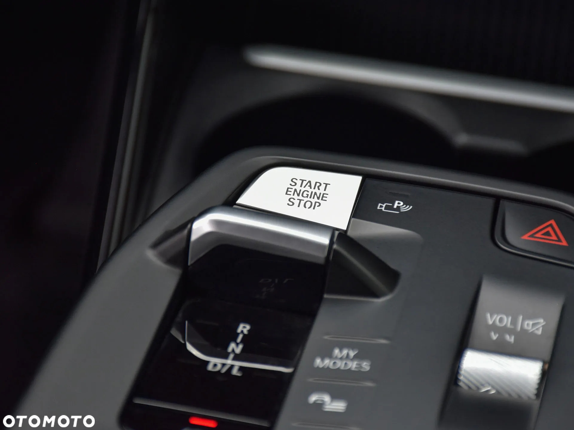 BMW X1 sDrive18i - 36