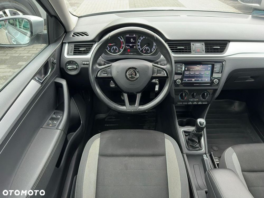 Skoda RAPID 1.0 TSI Ambition - 10
