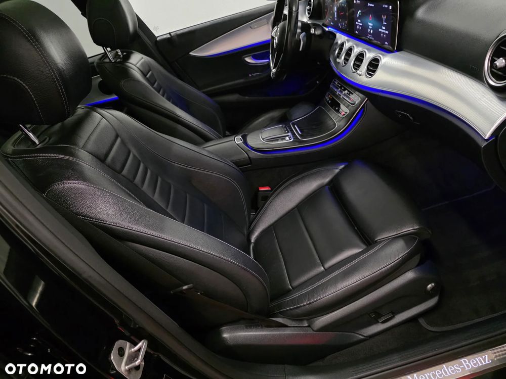 Mercedes-Benz Klasa E 220 d 9G-TRONIC AMG Line - 20