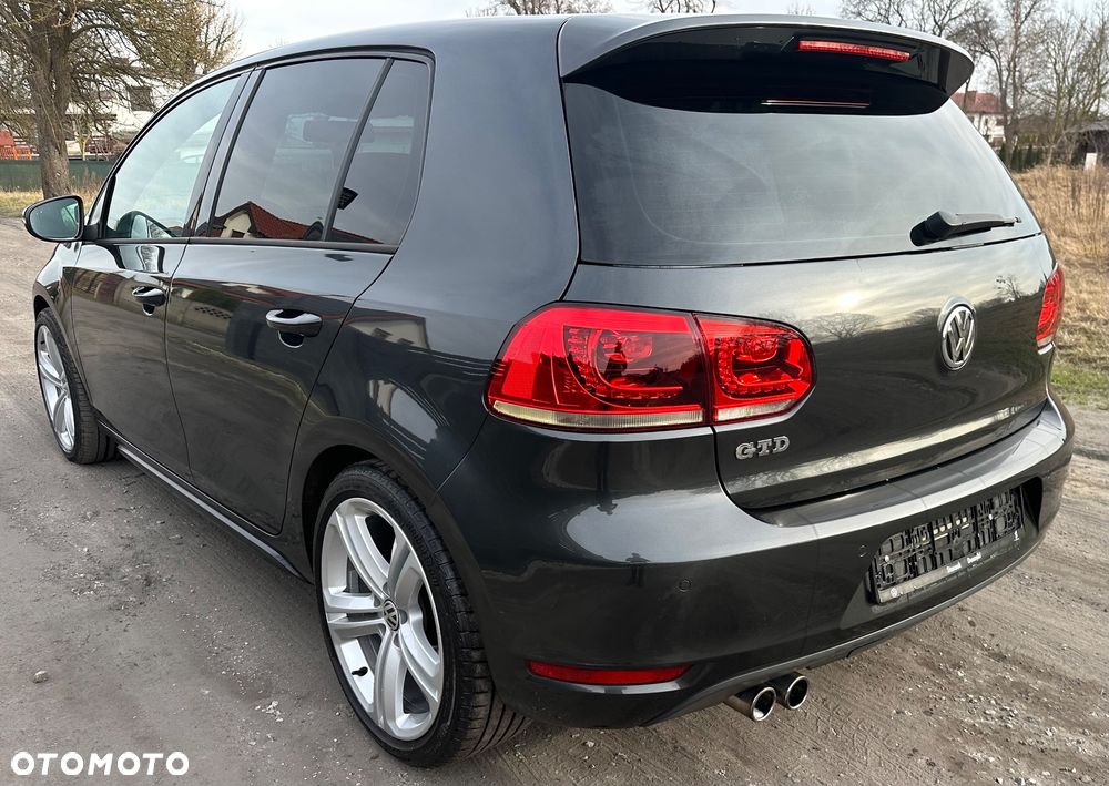 Volkswagen Golf 2.0 TDI DPF GTD - 3