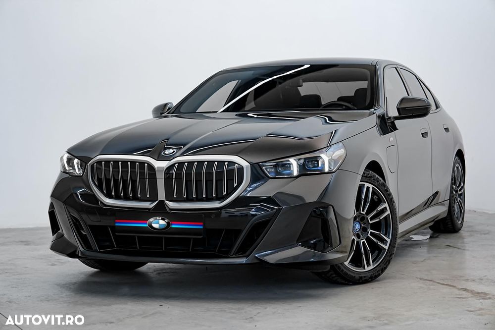 BMW Seria 5 530e Aut. - 2