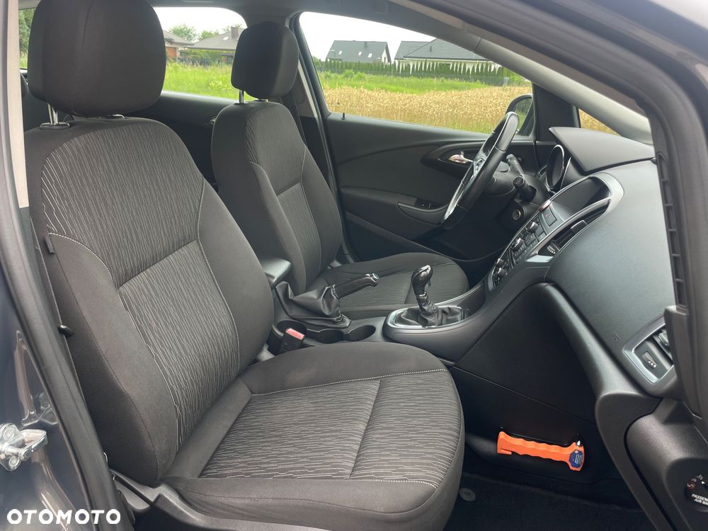 Opel Astra 1.6 D (CDTI) Start/Stop Innovation - 17