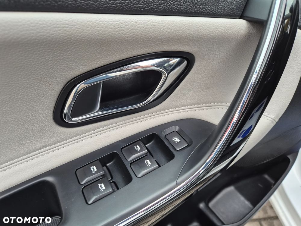 Kia Ceed 1.6 CRDi 128 Platinum Edition - 34