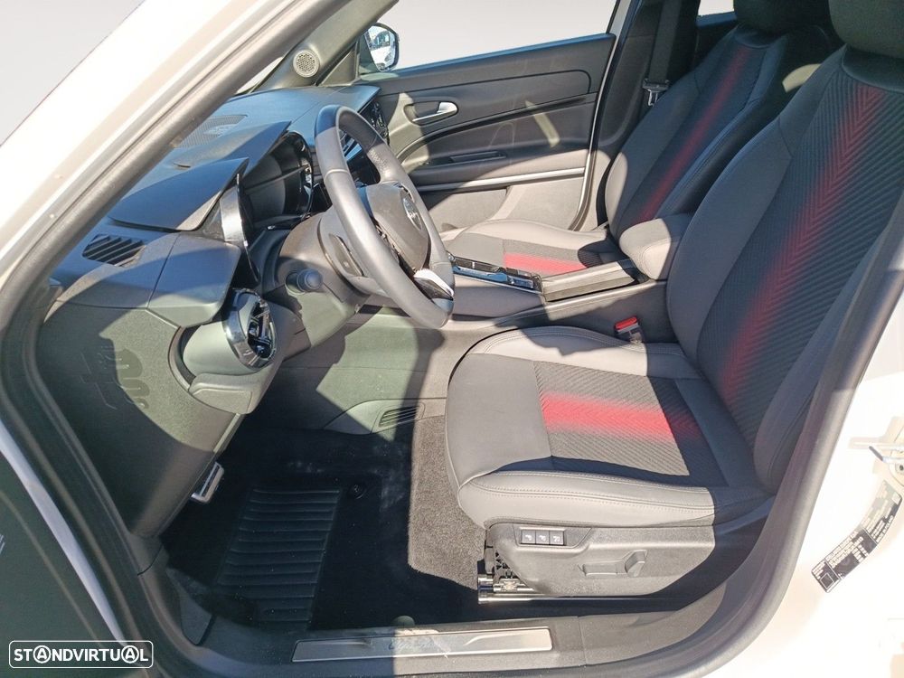 Alfa Romeo Junior 1.2 Speciale eDCT6 - 9