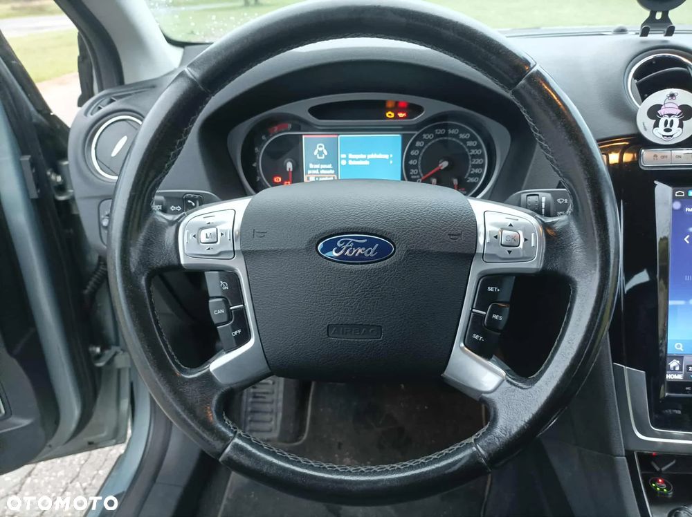 Ford Mondeo - 18
