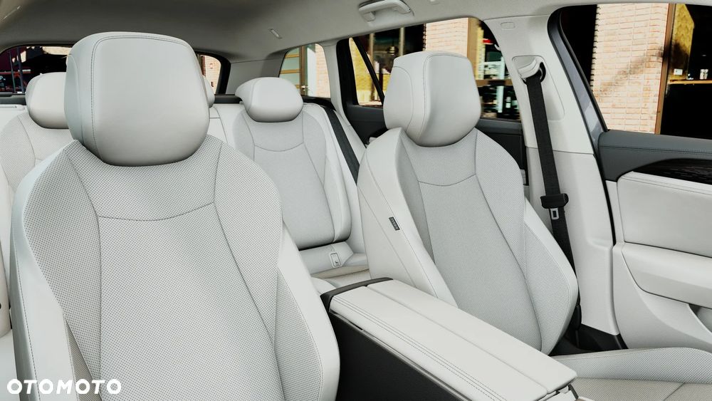 Volkswagen Passat Variant 1.5 TSI ACT mHEV Elegance DSG - 12