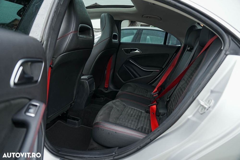 Mercedes-Benz CLA - 7