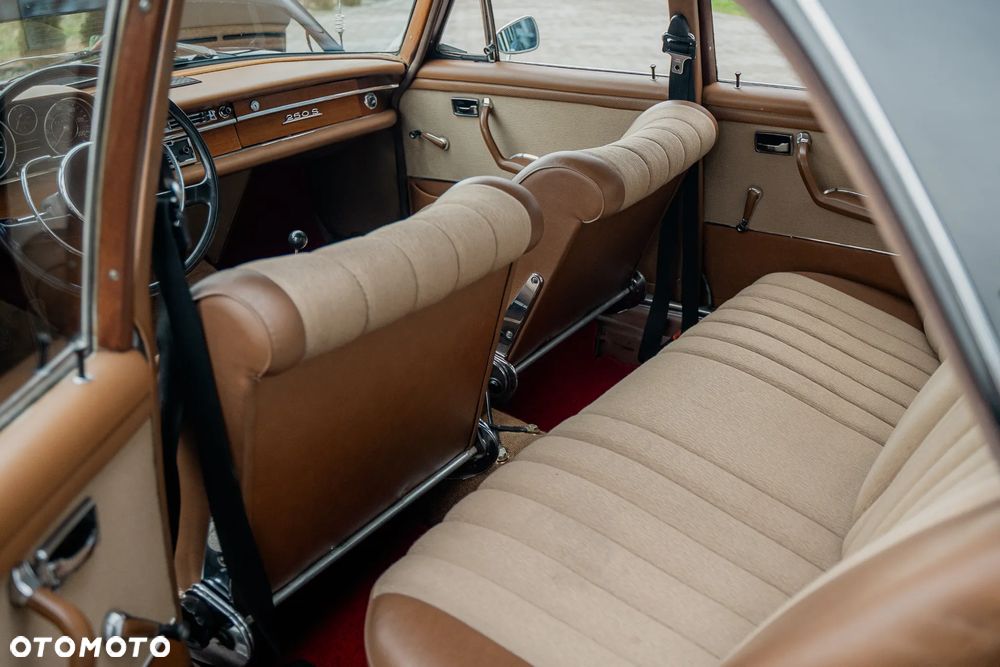 Mercedes-Benz 280 - 10