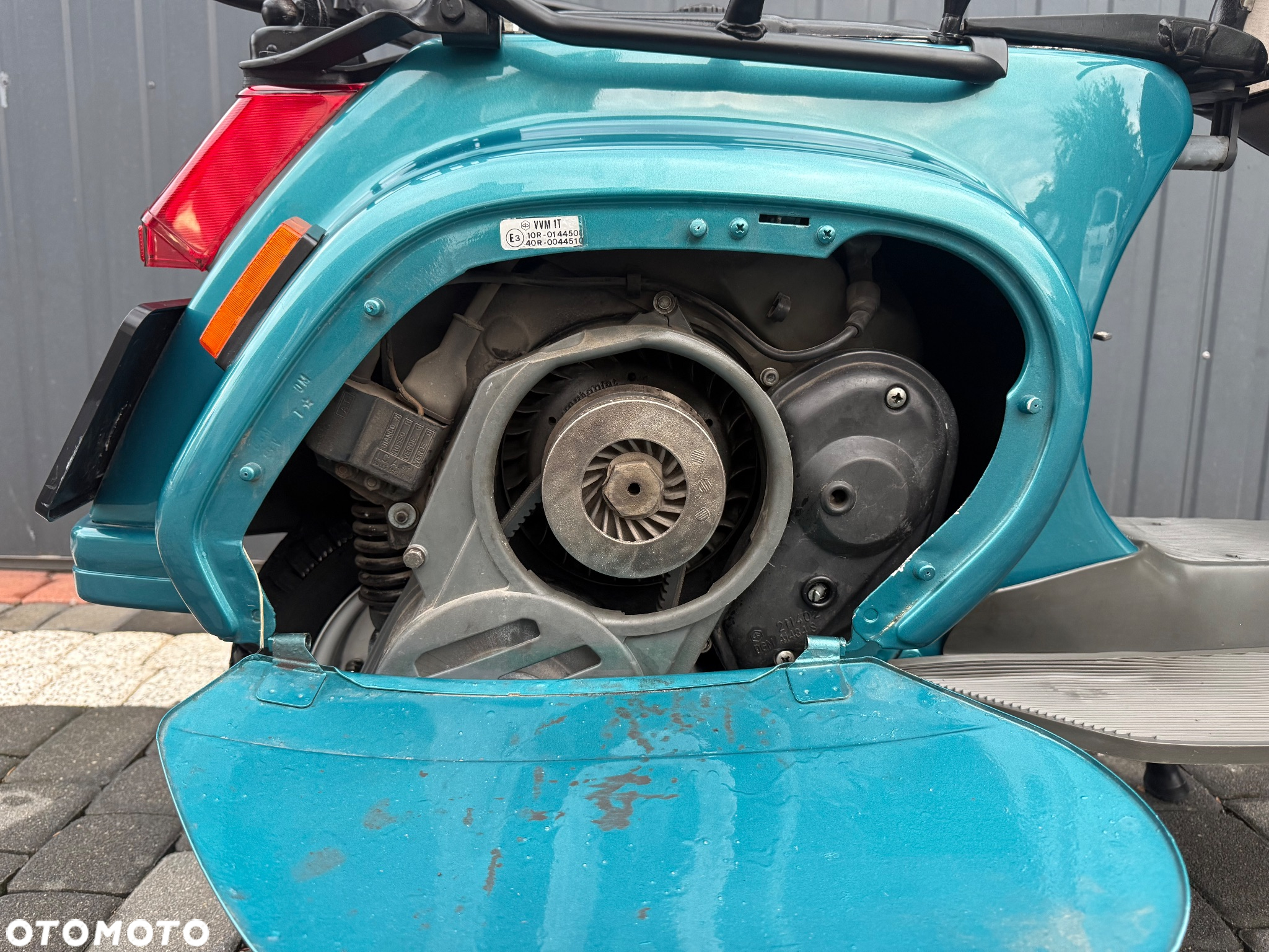 Piaggio Vespa - 18