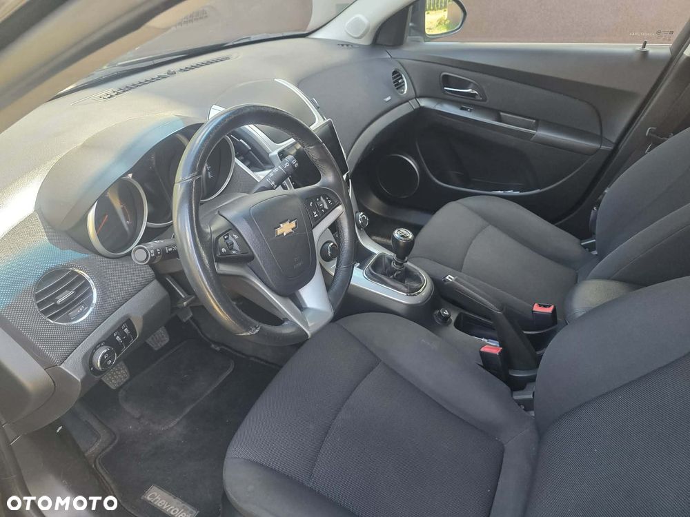 Chevrolet Cruze 1.7TD LT+ - 9
