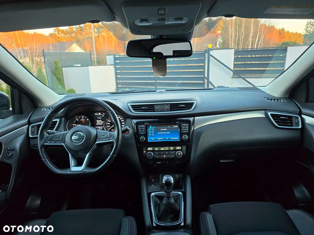 Nissan Qashqai 1.6 dCi Tekna S&S - 13