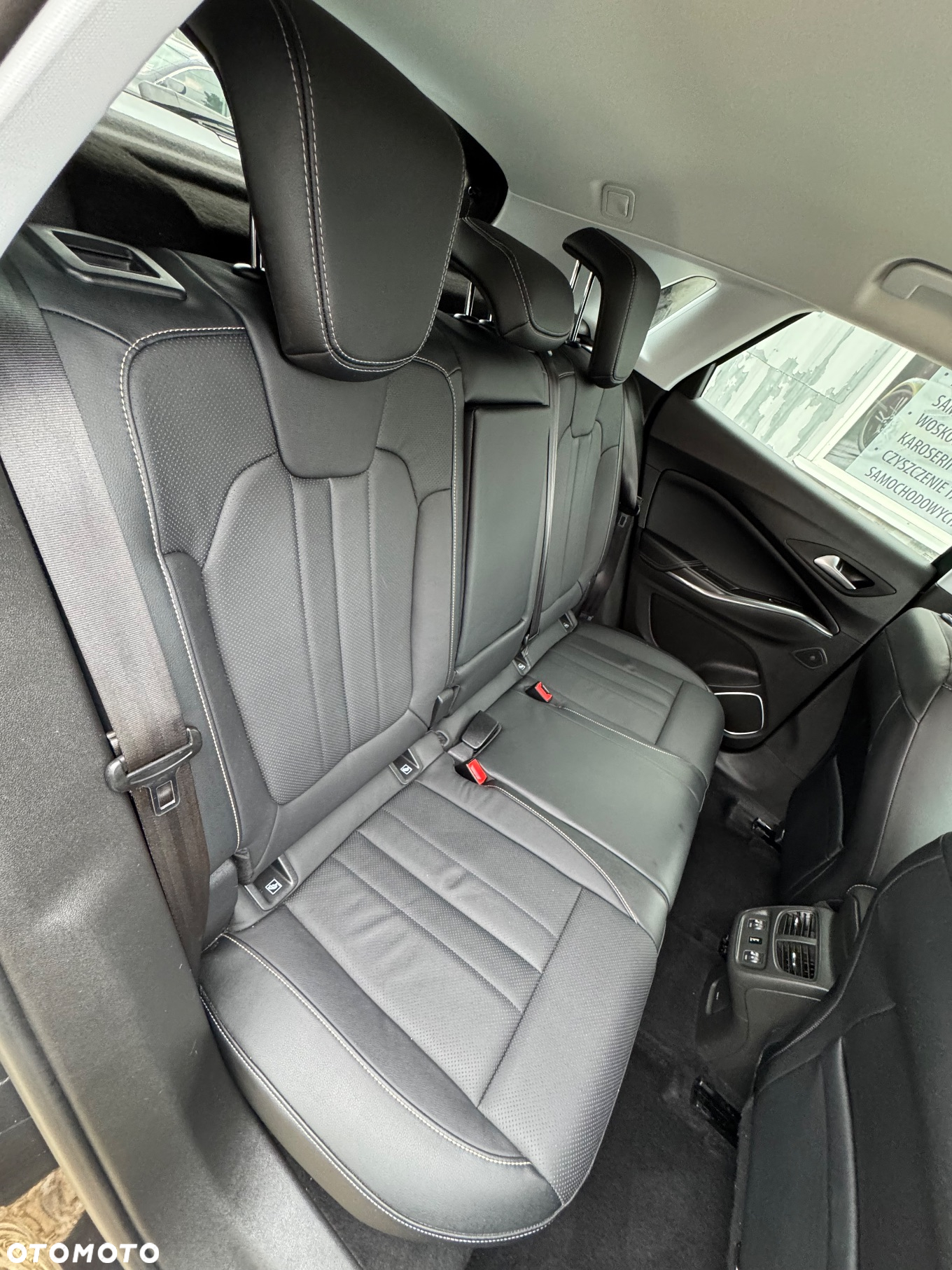 Opel Grandland X 2.0 D Start/Stop Automatik Business Innovation - 21