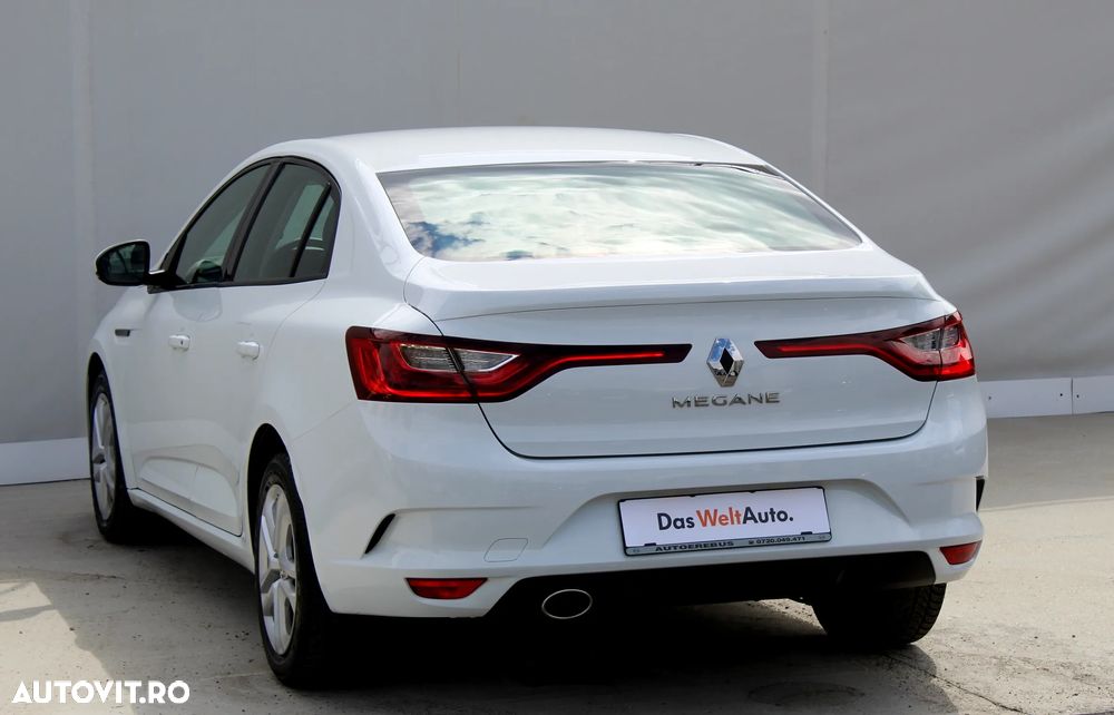 Renault Megane TCe Business - 13