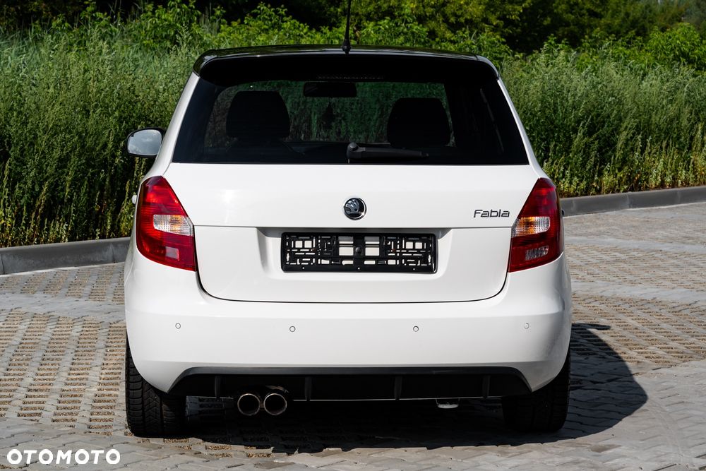 Skoda Fabia 1.4 TSI DSG RS - 7