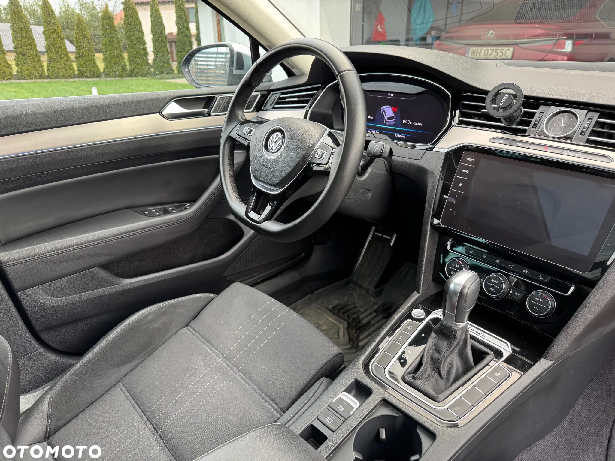 Volkswagen Passat Variant 2.0 TDI SCR DSG 4Motion Alltrack - 18