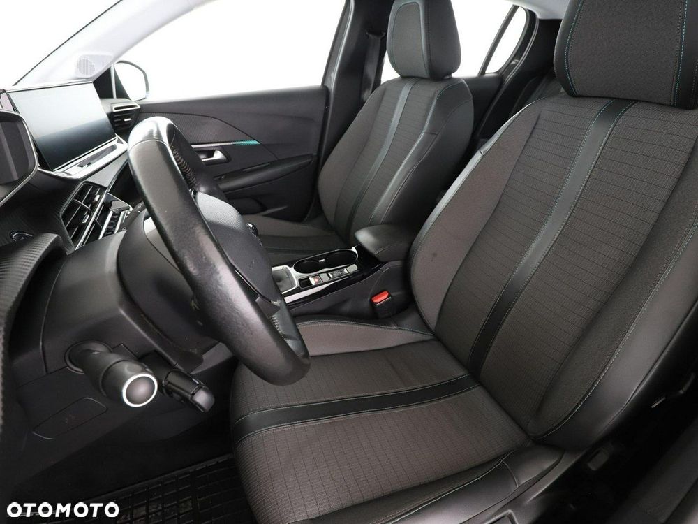 Peugeot 208 PureTech 100 Allure - 14