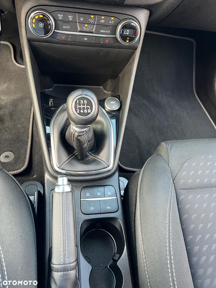 Ford Fiesta - 15