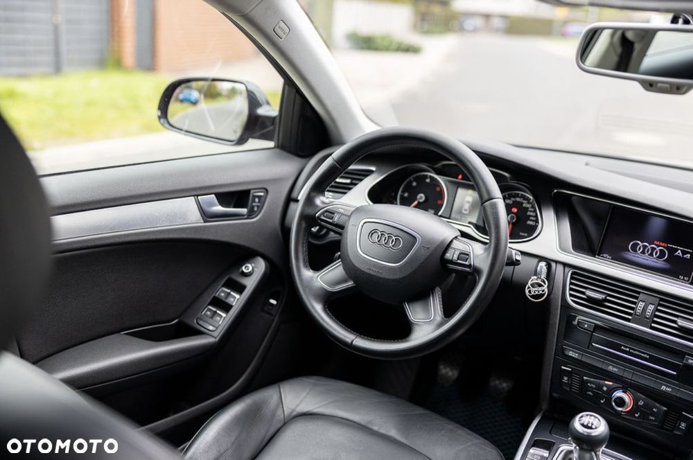 Audi A4 Limousine 2.0 TDI DPF Attraction - 35