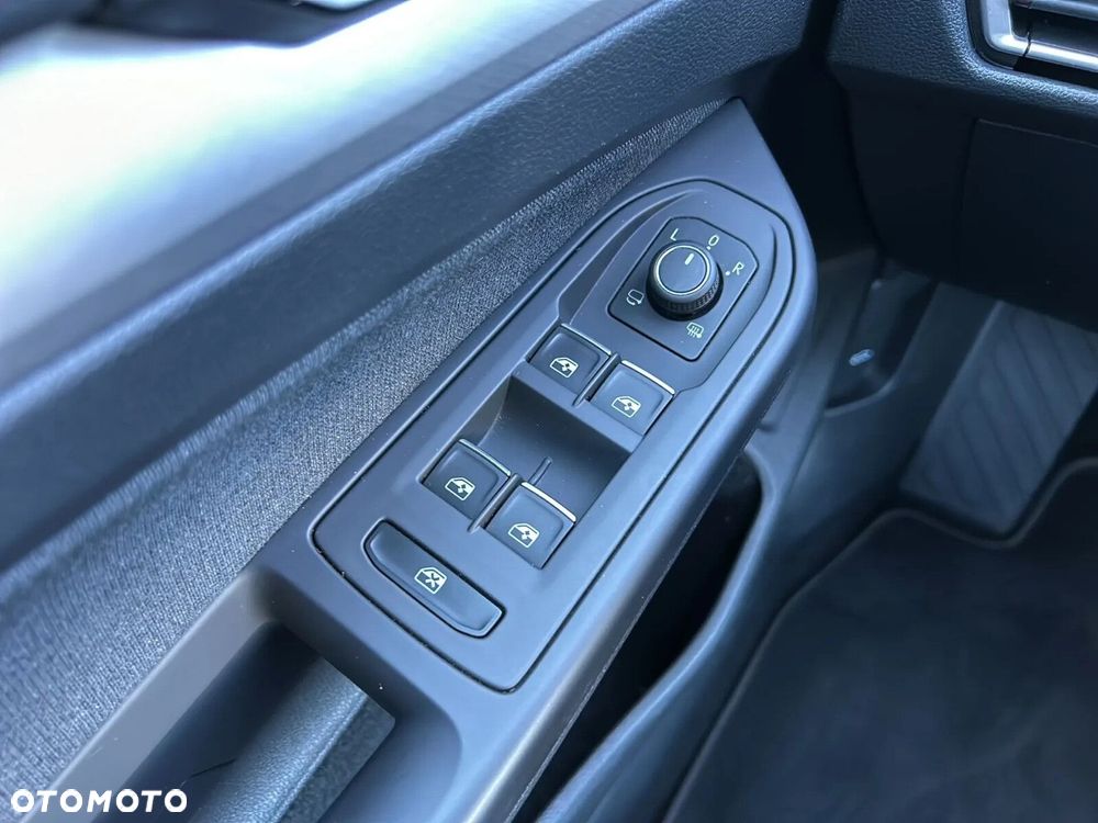 Volkswagen Golf Variant 1.5 eTSI EVO Life DSG - 20