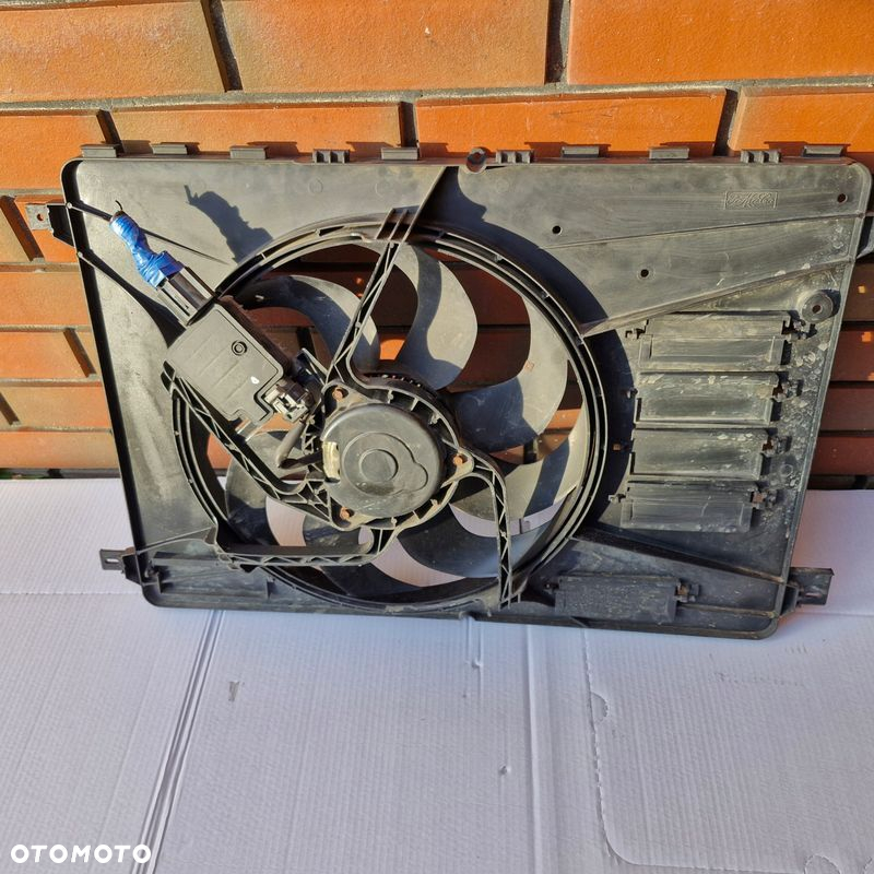 WENTYLATOR CHŁODNICY FORD MONDEO MK 4 6G91-8C607-PC - 3