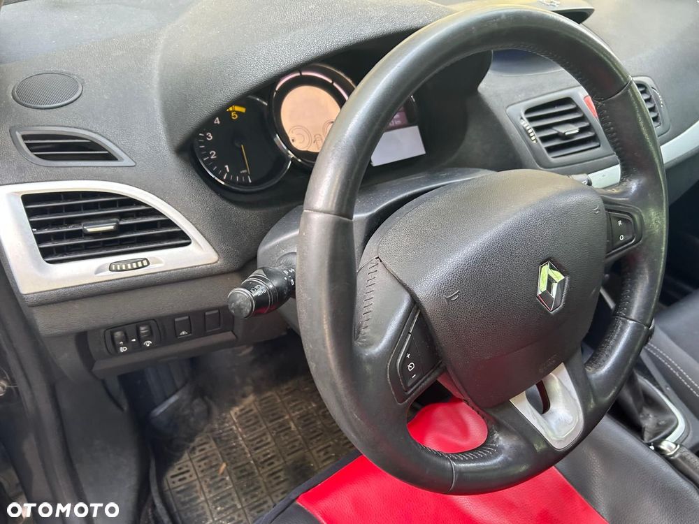 Renault Megane 1.9 dCi Dynamique - 24