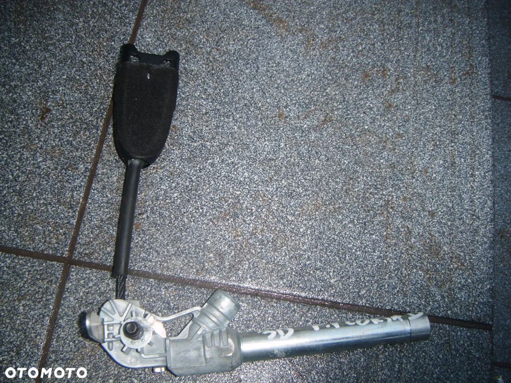 opel corsa d 3d 07r dopinacz pasa prawy przód 13214638 - 1