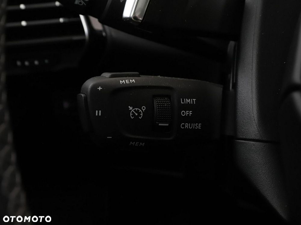 DS Automobiles DS 7 Crossback 1.6 PureTech So Chic - 36