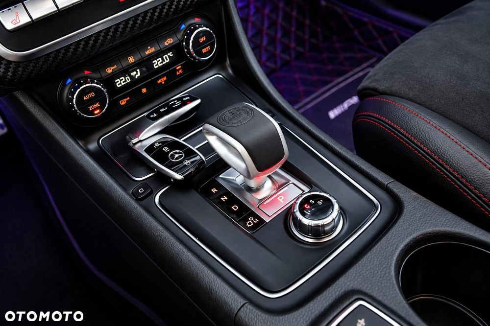 Mercedes-Benz Klasa A AMG 45 4Matic AMG Speedshift 7G-DCT - 10