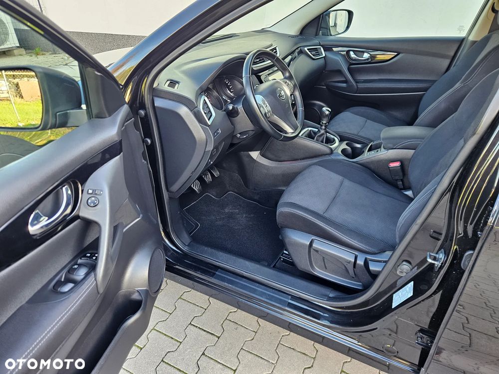 Nissan Qashqai - 10